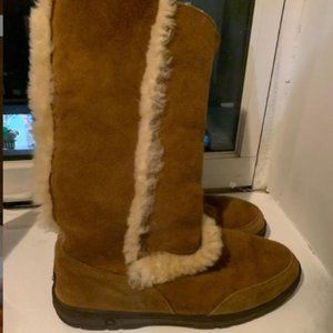 UGGs - Sunburst Tall
